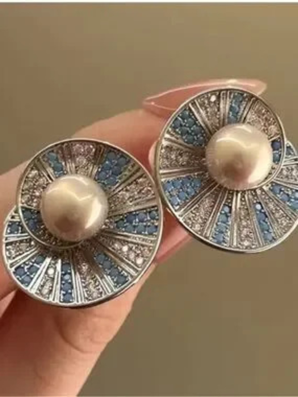 Vintage Pearl Sunburst Medallion Earrings a